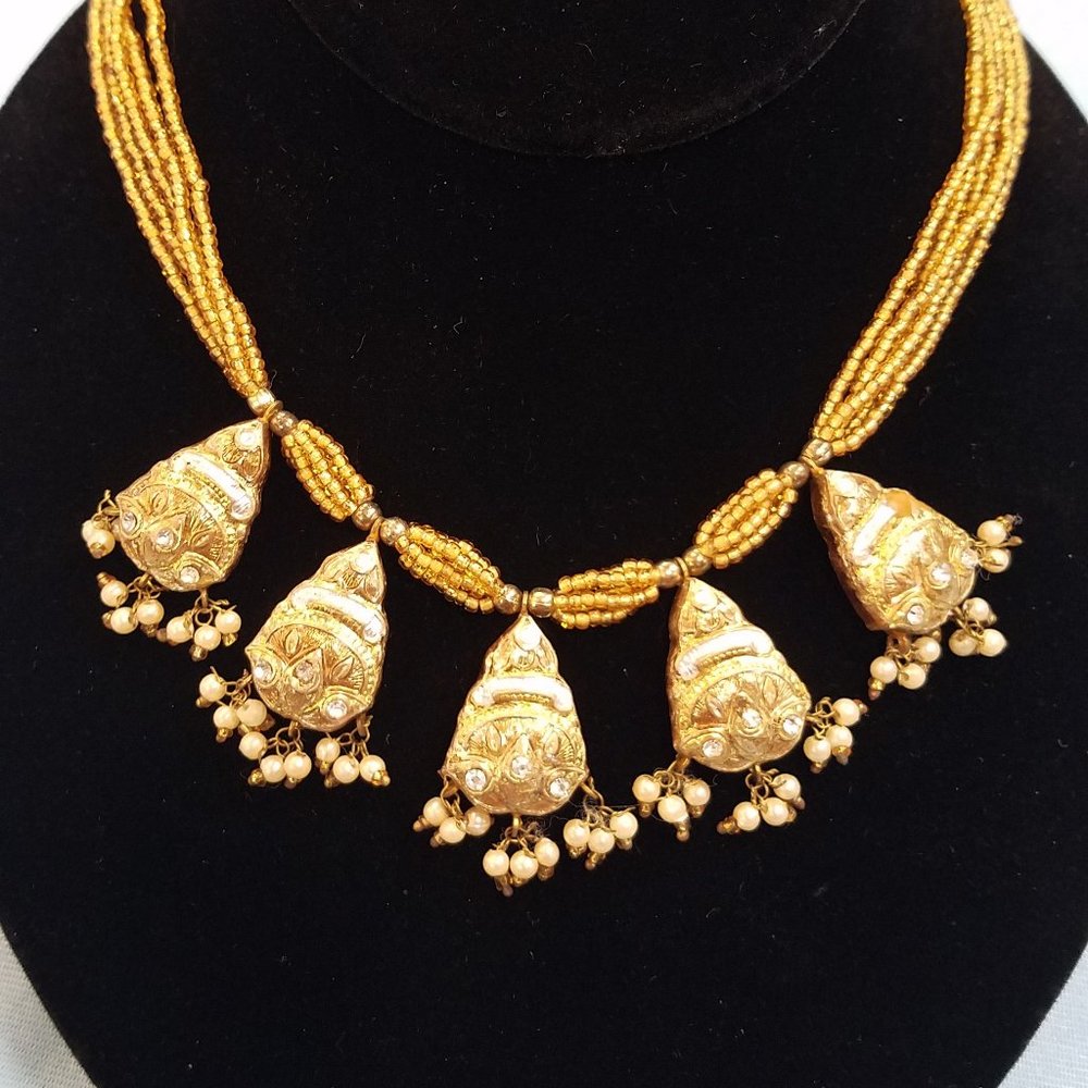 Bollywood Style Glamorous Necklace Lac Style